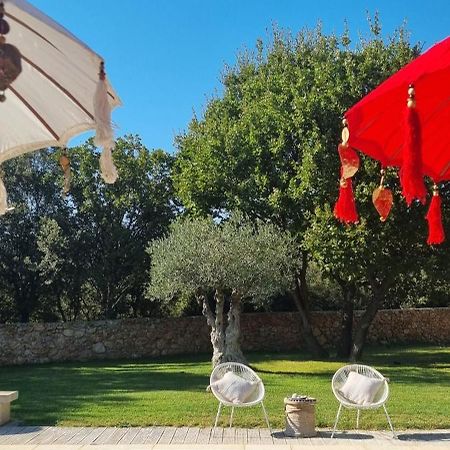 Le Clos Des Cambres Les Arcs-sur-Argens Exteriör bild